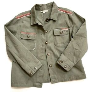 Francesca’s Miami olive green embroidered shacket size small jacket